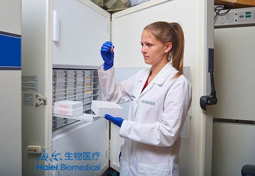 海尔-30度立式生物实验室冰箱 在大存储空间内具有出色的温度均匀性 第1张